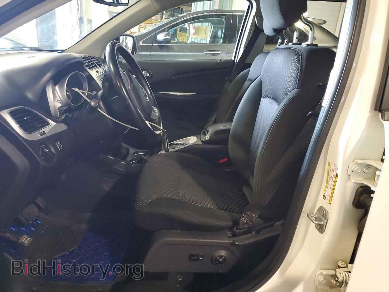 2020 DODGE JOURNEY - VIN: 3C4PDCAB7LT273240 - Фото 7