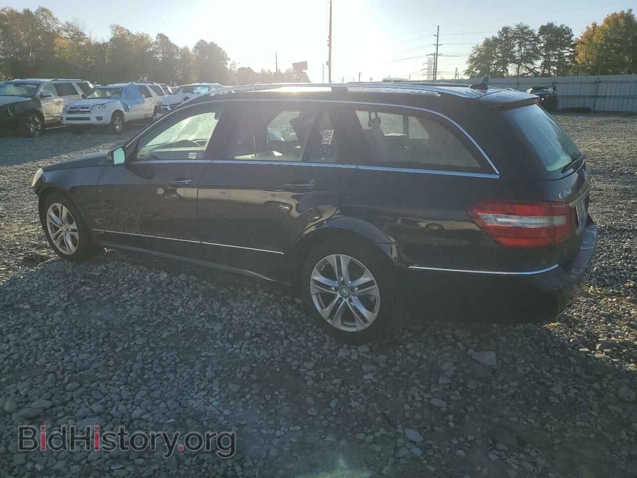 2011 MERCEDES-BENZ E-CLASS - VIN: WDDHH8HB4BA413882 - Фото 2