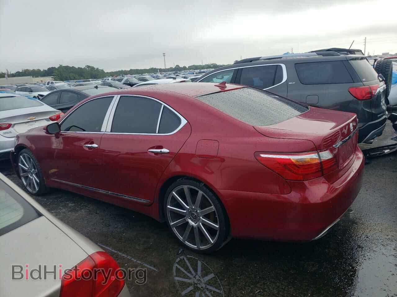 2011 LEXUS LS460 - VIN: JTHBL5EF5B5103056 - Photo 2