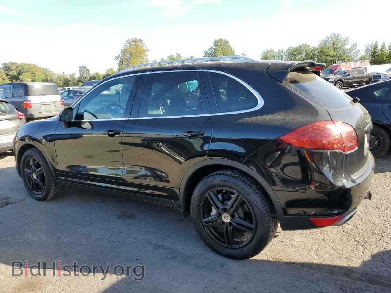 2012 PORSCHE CAYENNE - VIN: WP1AE2A2XCLA90907 - Фото 2
