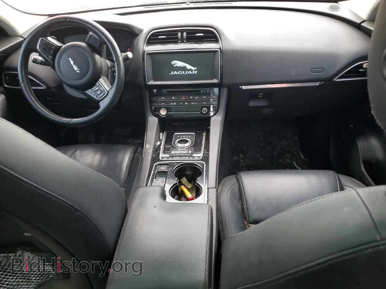 2017 JAGUAR F-PACE - VIN: SADCK2BV3HA055368 - Фото 8