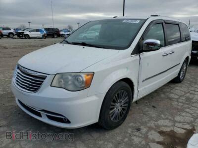 2011 Chrysler MINIVAN Town & COU, white — VIN 2A4RR6DG8BR655288, Copart