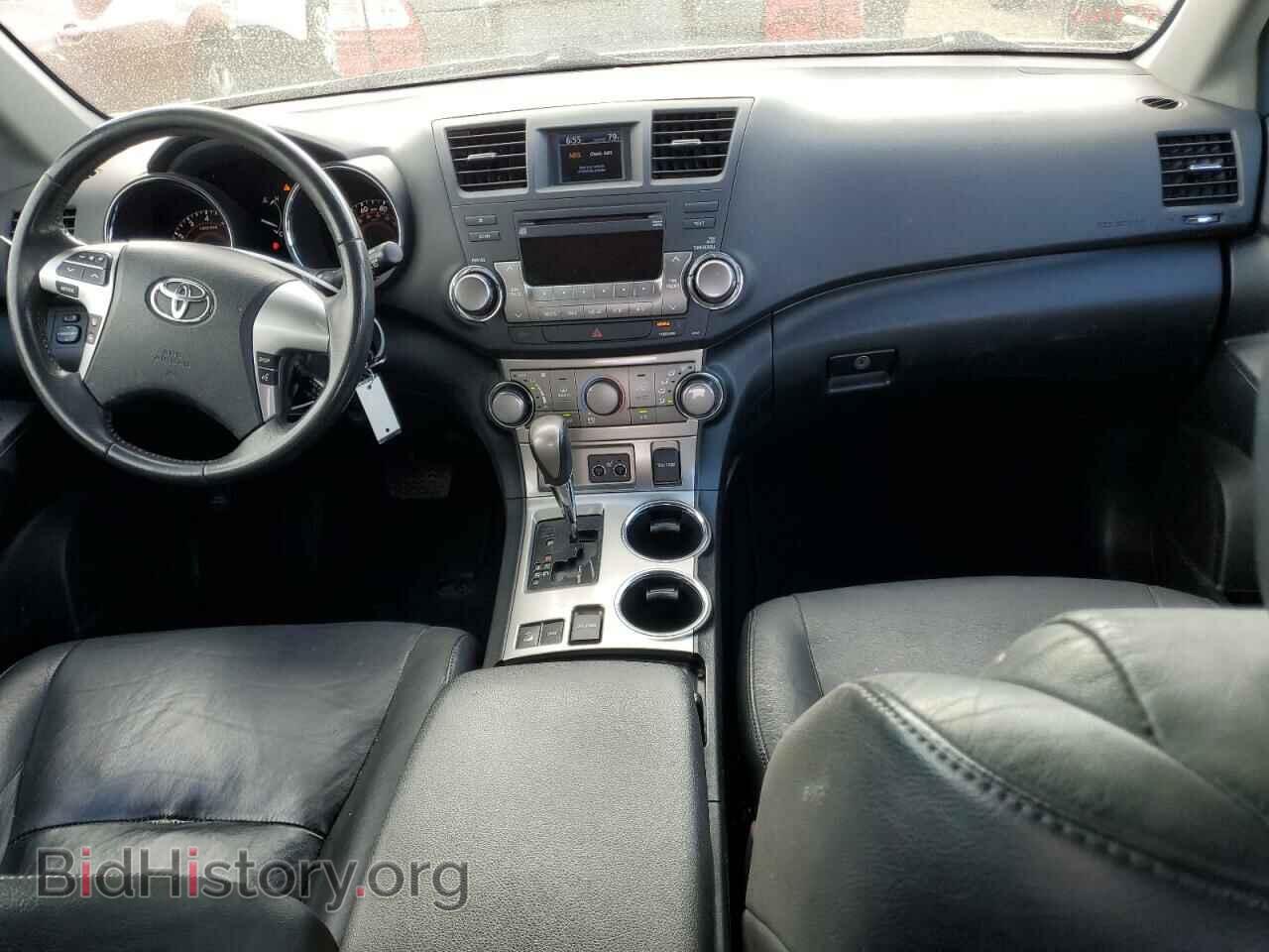 2011 TOYOTA HIGHLANDER - VIN: 5TDBK3EH4BS079207 - Фото 8