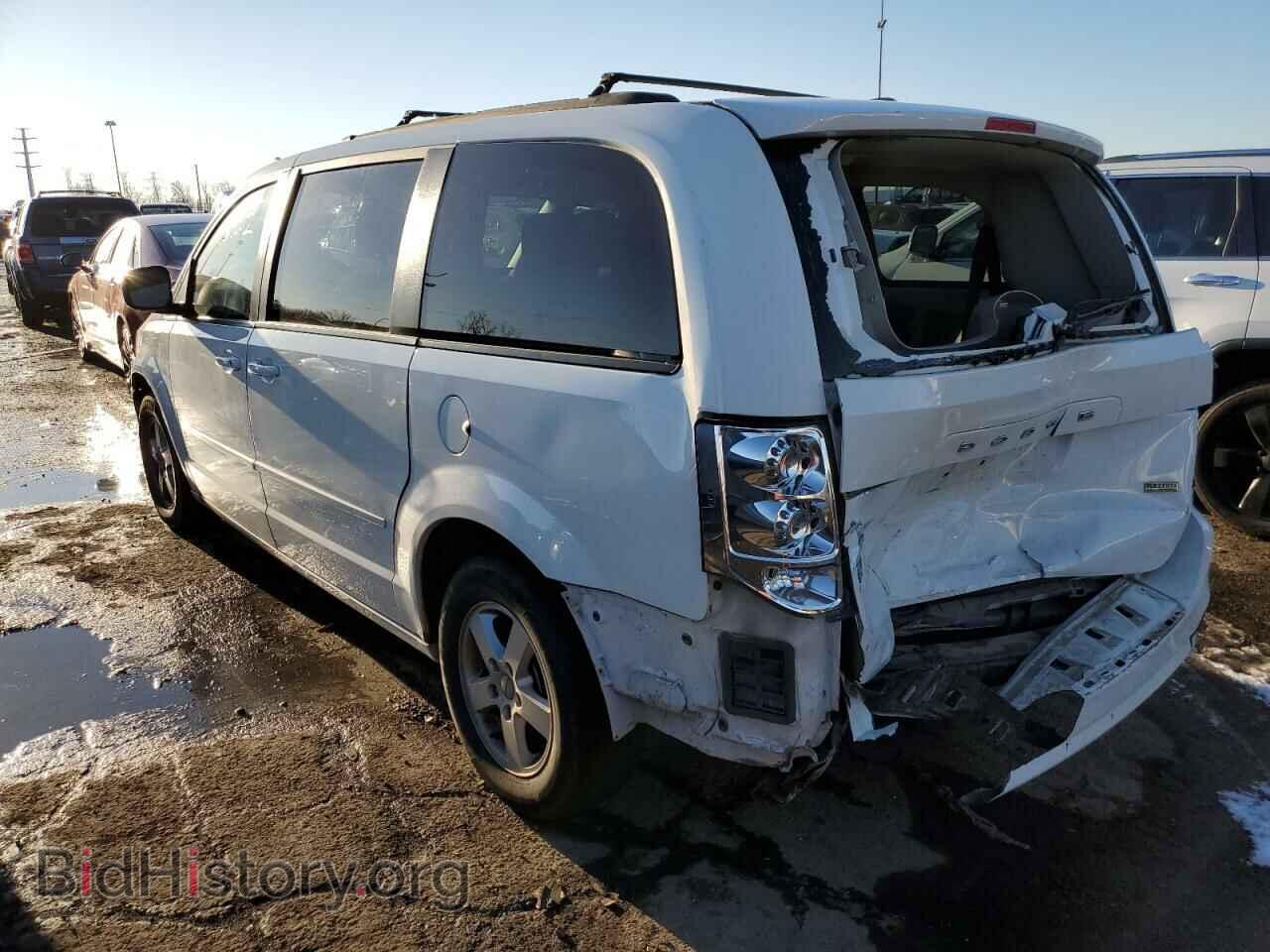 2011 DODGE CARAVAN - VIN: 2D4RN3DG3BR728991 - Фото 2