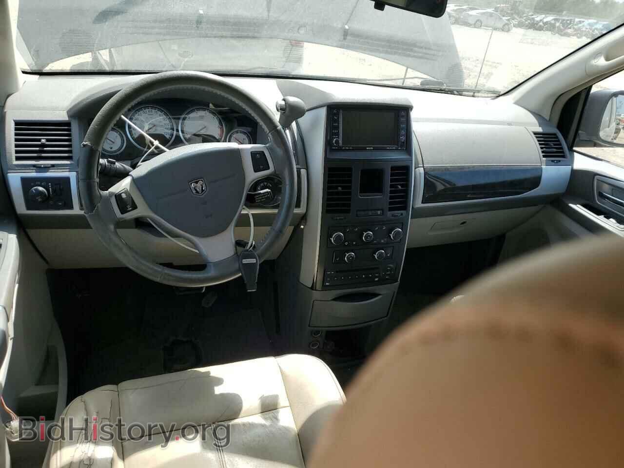 2010 DODGE CARAVAN - VIN: 2D4RN5DX0AR125877 - Photo 8