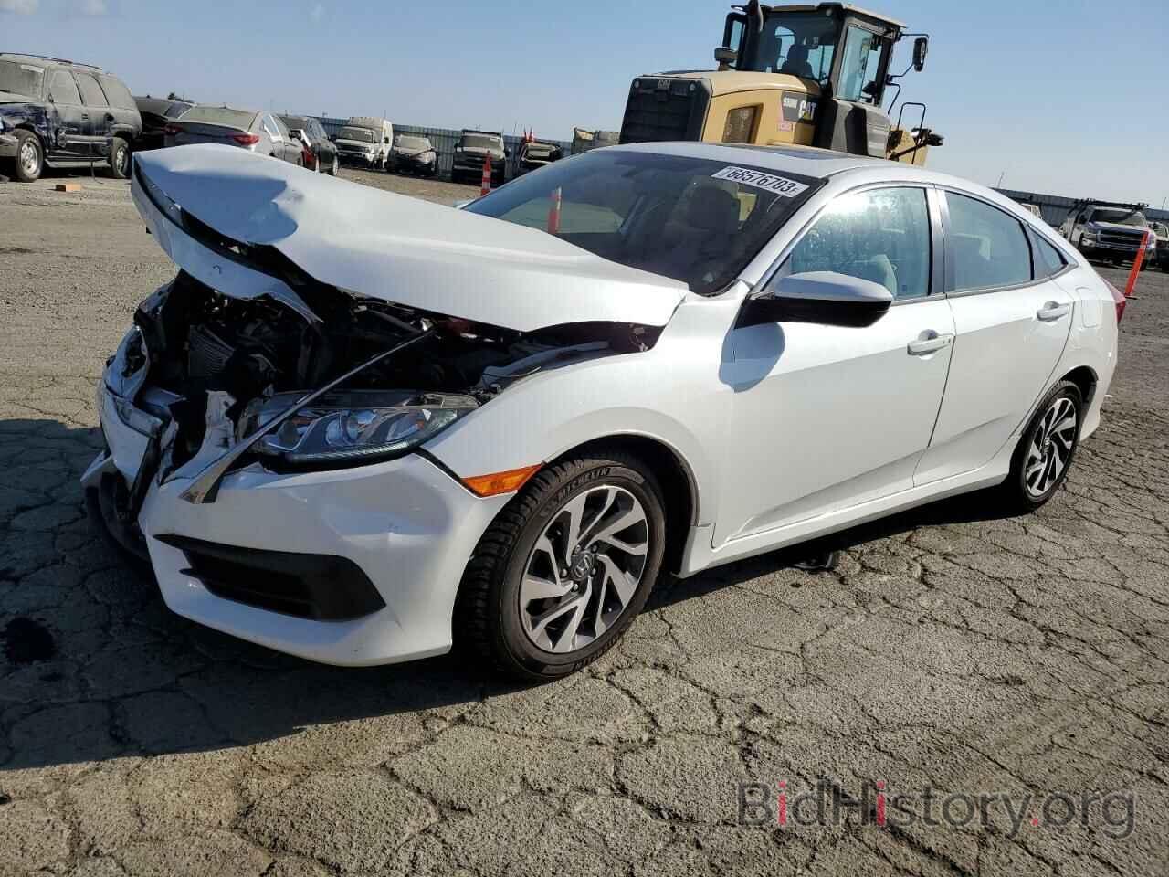 Photo 2HGFC2F76JH547158 - HONDA CIVIC 2018