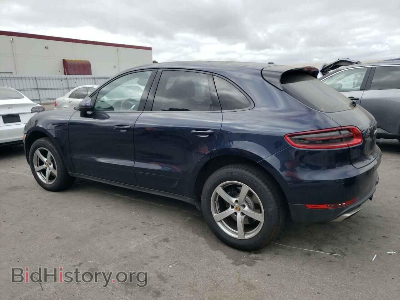 2017 PORSCHE MACAN - VIN: WP1AA2A54HLB81930 - Photo 2