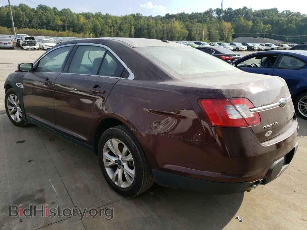 2010 FORD TAURUS - VIN: 1FAHP2EW3AG129744 - Фото 2