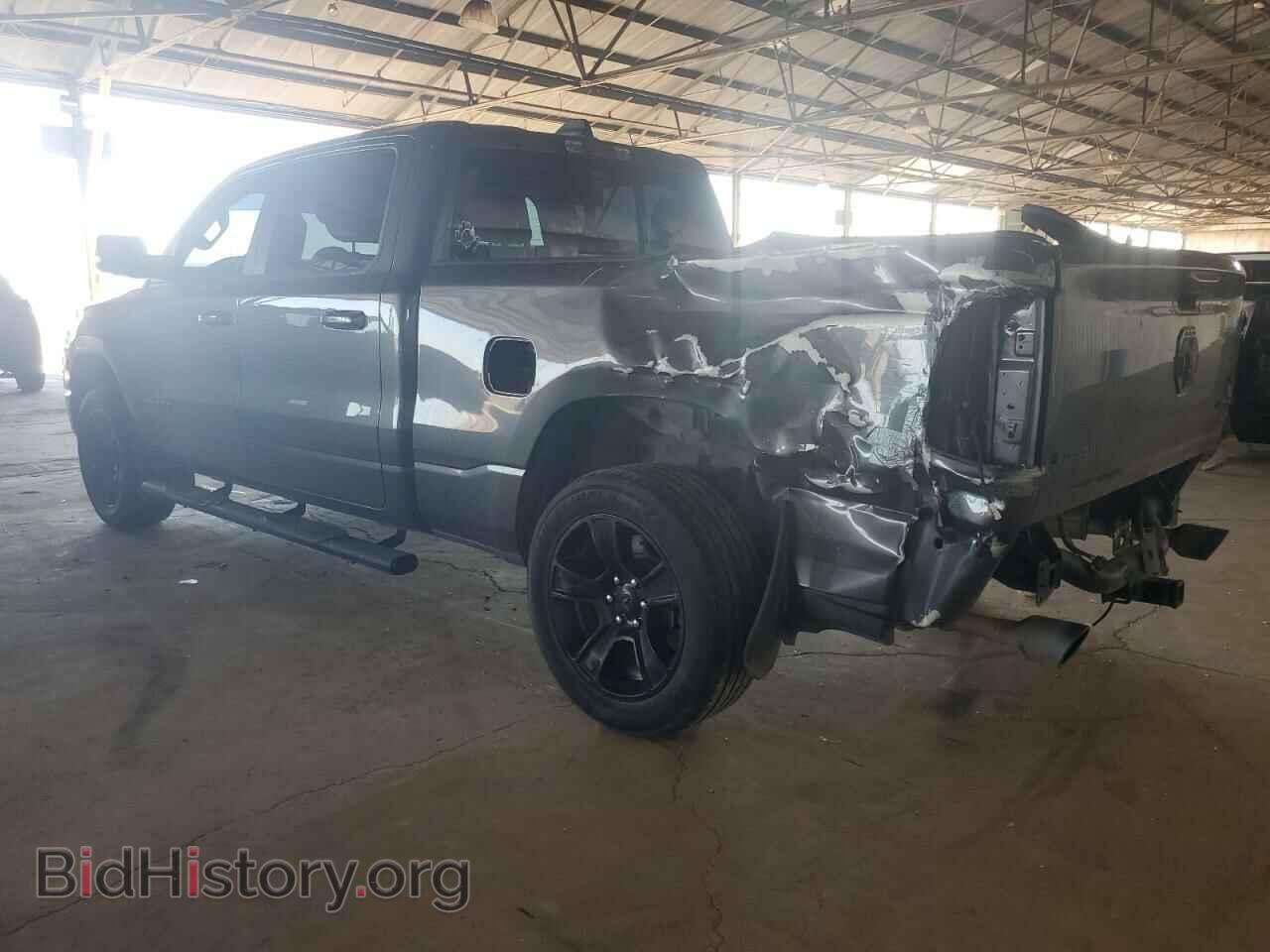 2020 RAM 1500 - VIN: 1C6SRFMT3LN102171 - Фото 2