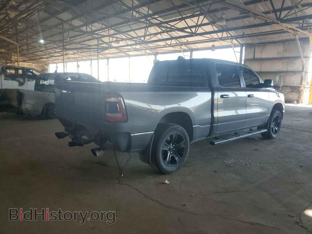 2020 RAM 1500 - VIN: 1C6SRFMT3LN102171 - Фото 3