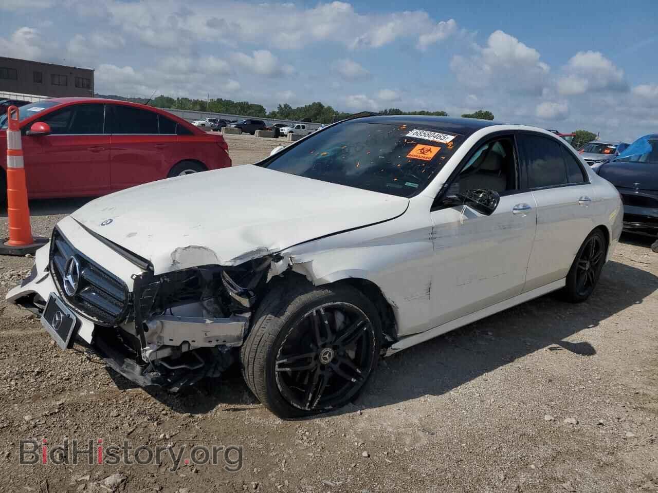 Photo WDDZF4JB3HA041893 - MERCEDES-BENZ E-CLASS 2017