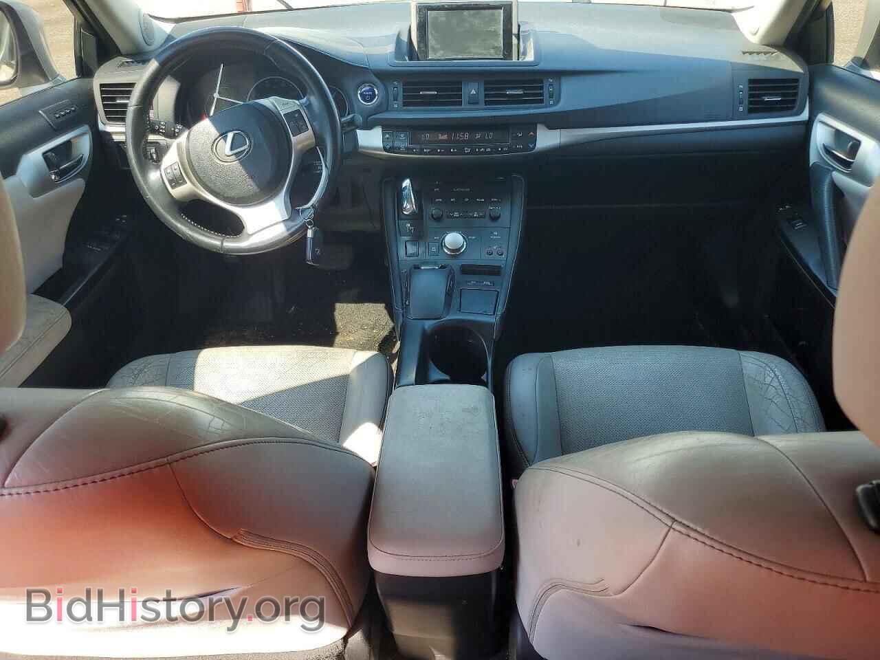 2011 LEXUS CT 200 - VIN: JTHKD5BH1B2041305 - Photo 8