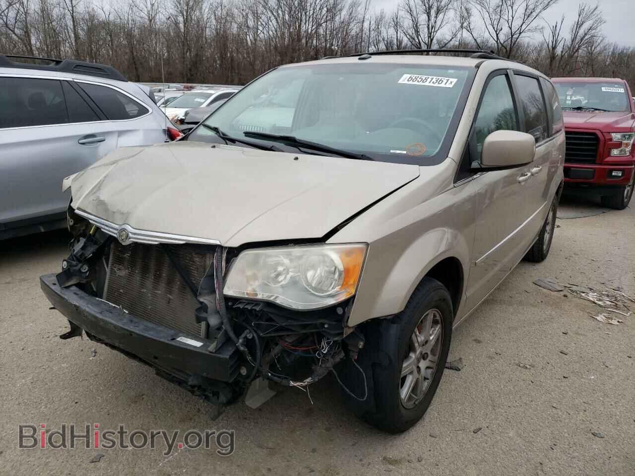 2009 CHRYSLER MINIVAN - VIN: 2A8HR54199R521206 - Фото 2