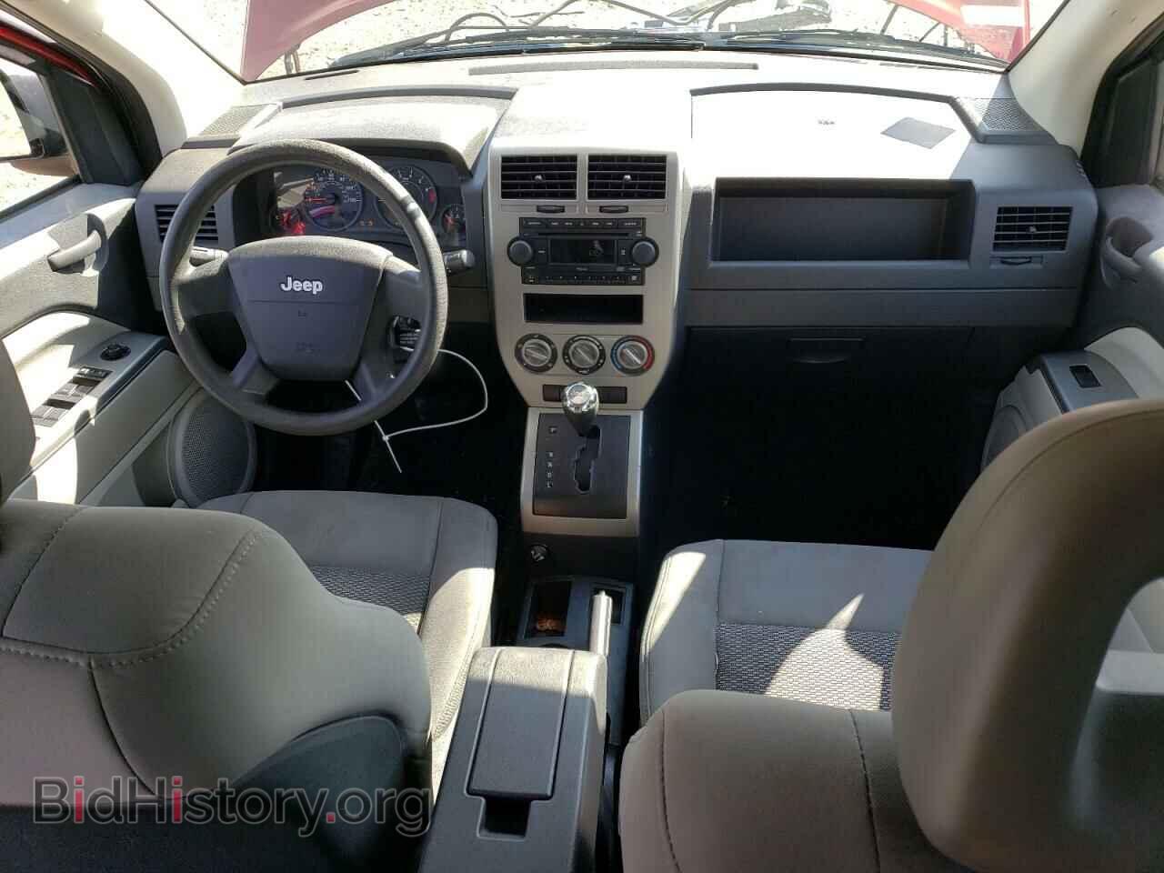 2007 JEEP COMPASS - VIN: 1J8FT47W37D106716 - Photo 8