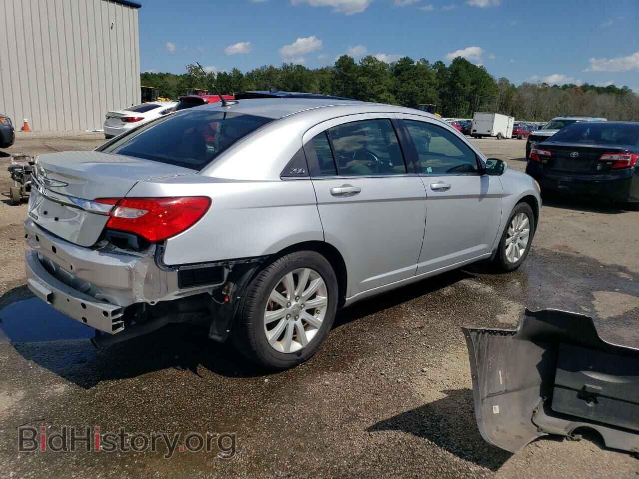 2011 CHRYSLER 200 - VIN: 1C3BC1FB2BN500783 - Фото 3