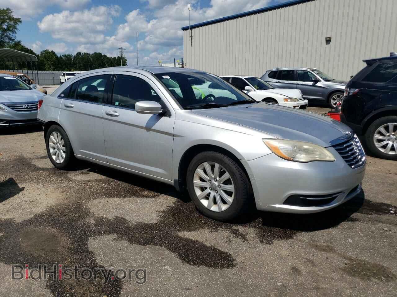2011 CHRYSLER 200 - VIN: 1C3BC1FB2BN500783 - Фото 4