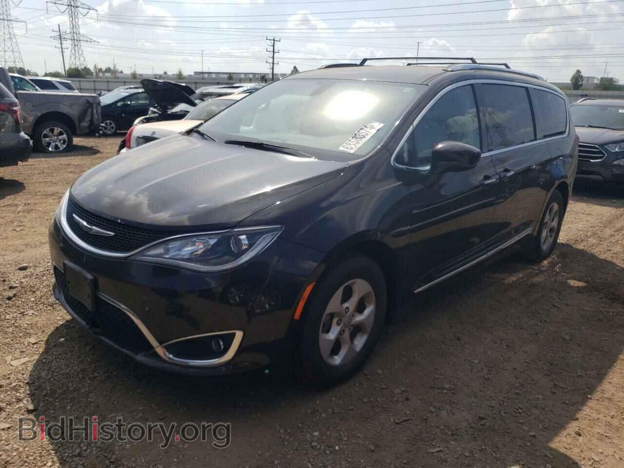 Photo 2C4RC1EG0HR614333 - CHRYSLER All Models 2017