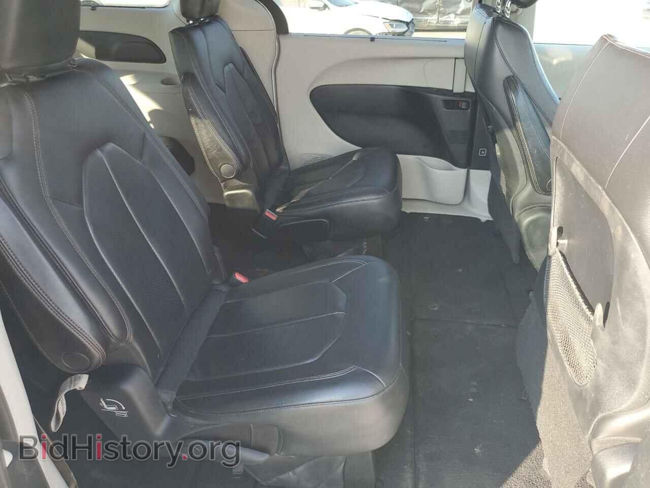 2018 CHRYSLER PACIFICA - VIN: 2C4RC1BG0JR149630 - Фото 11
