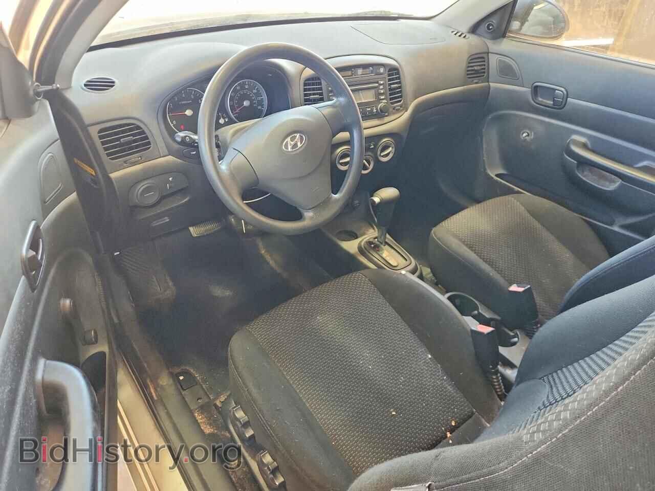 2007 HYUNDAI ACCENT - VIN: KMHCM36C77U021138 - Фото 8