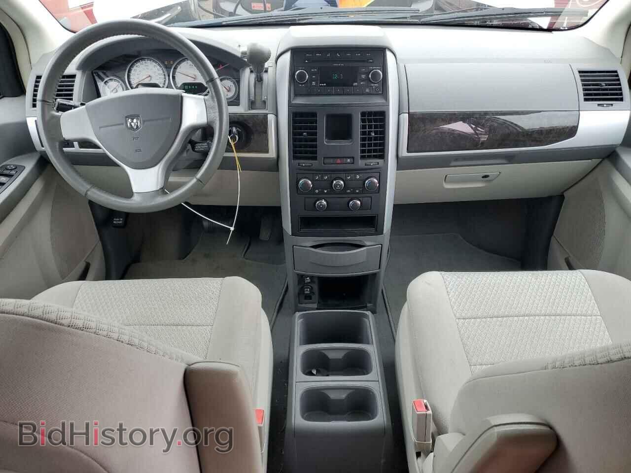 2010 DODGE CARAVAN - VIN: 2D4RN5DX4AR127437 - Фото 8