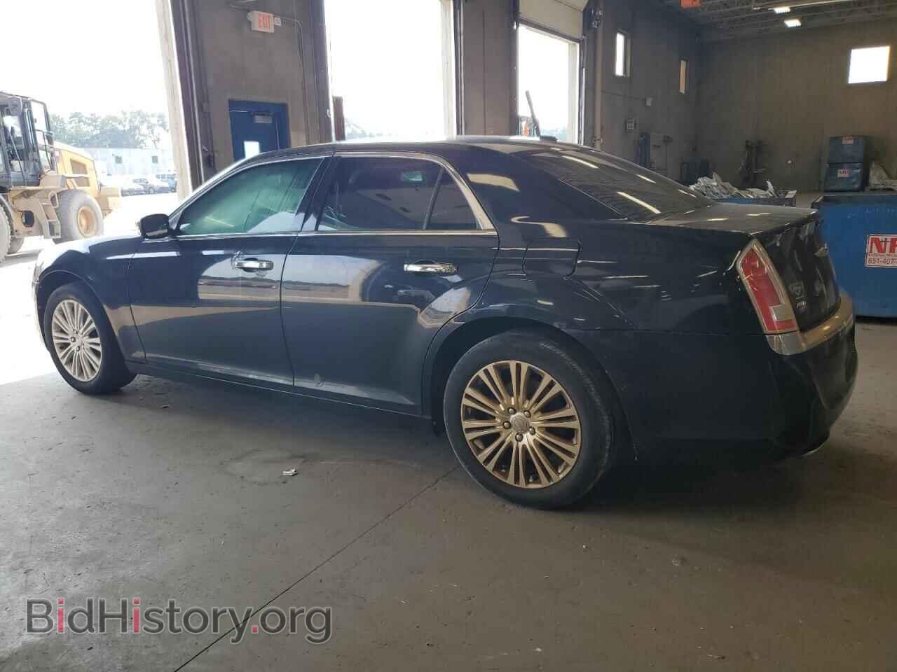 2014 CHRYSLER 300 - VIN: 2C3CCAKG3EH240011 - Фото 2