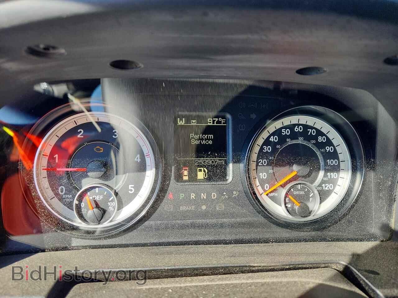 2017 RAM 2500 - VIN: 3C6UR5CL9HG680005 - Photo 9