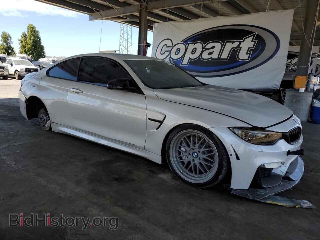 2015 BMW M4 - VIN: WBS3R9C59FK329350 - Фото 4