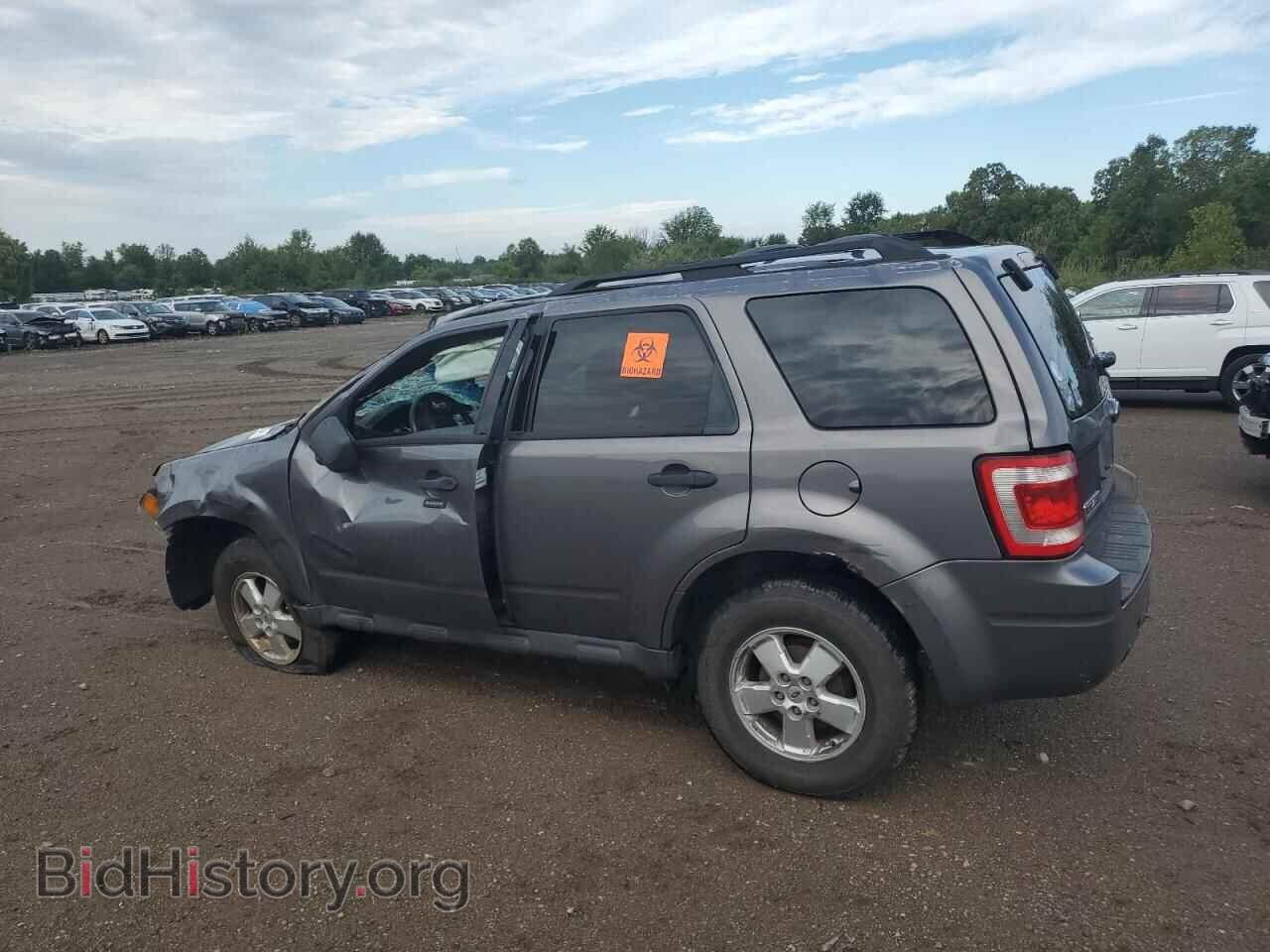 2010 FORD ESCAPE - VIN: 1FMCU0DG5AKD38357 - Фото 2