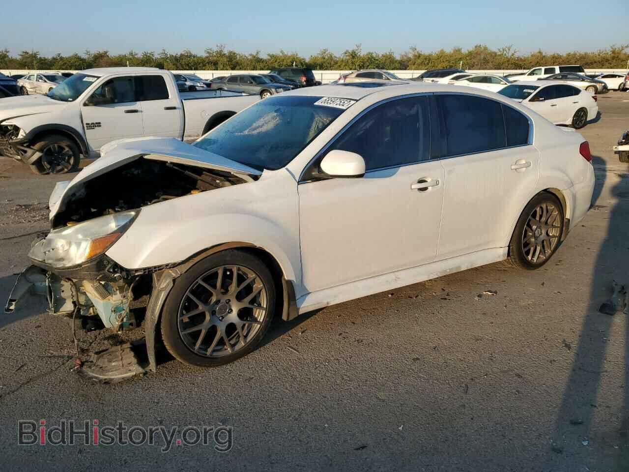 Photo 4S3BMBH6XE3013412 - SUBARU LEGACY 2014