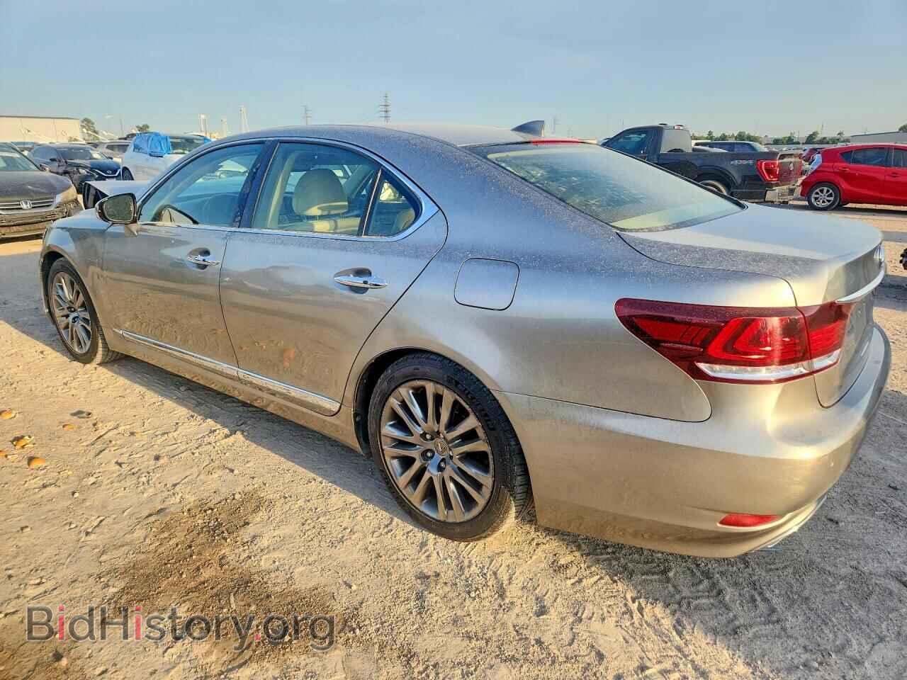 2017 LEXUS LS460 - VIN: JTHBL5EF1H5145426 - Photo 2