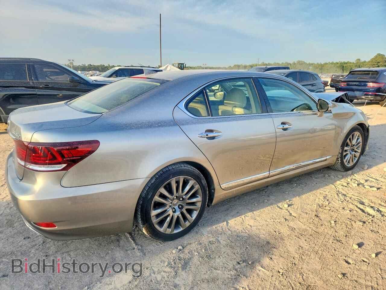 2017 LEXUS LS460 - VIN: JTHBL5EF1H5145426 - Photo 3