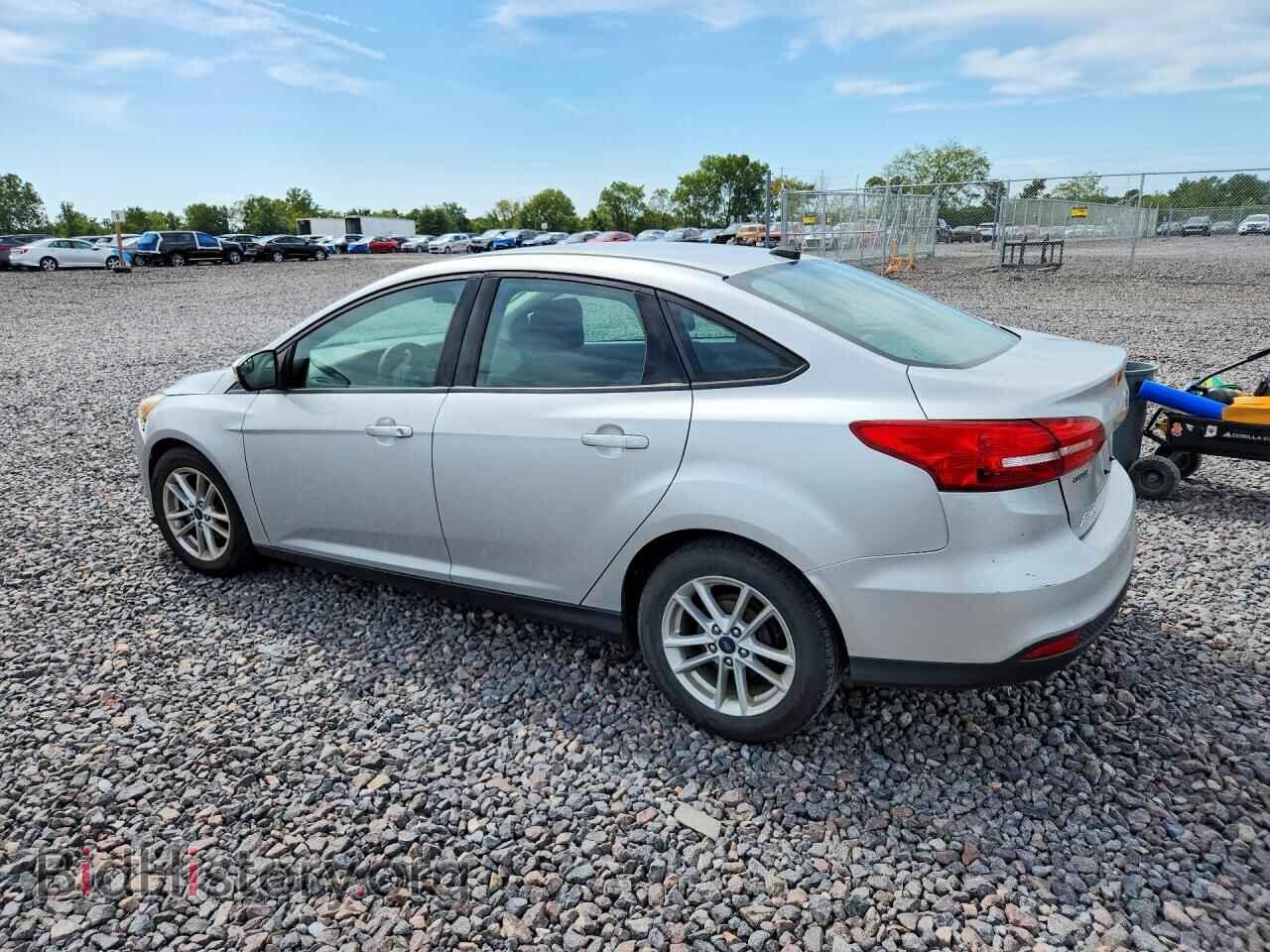 2017 FORD FOCUS - VIN: 1FADP3F25HL282823 - Photo 2
