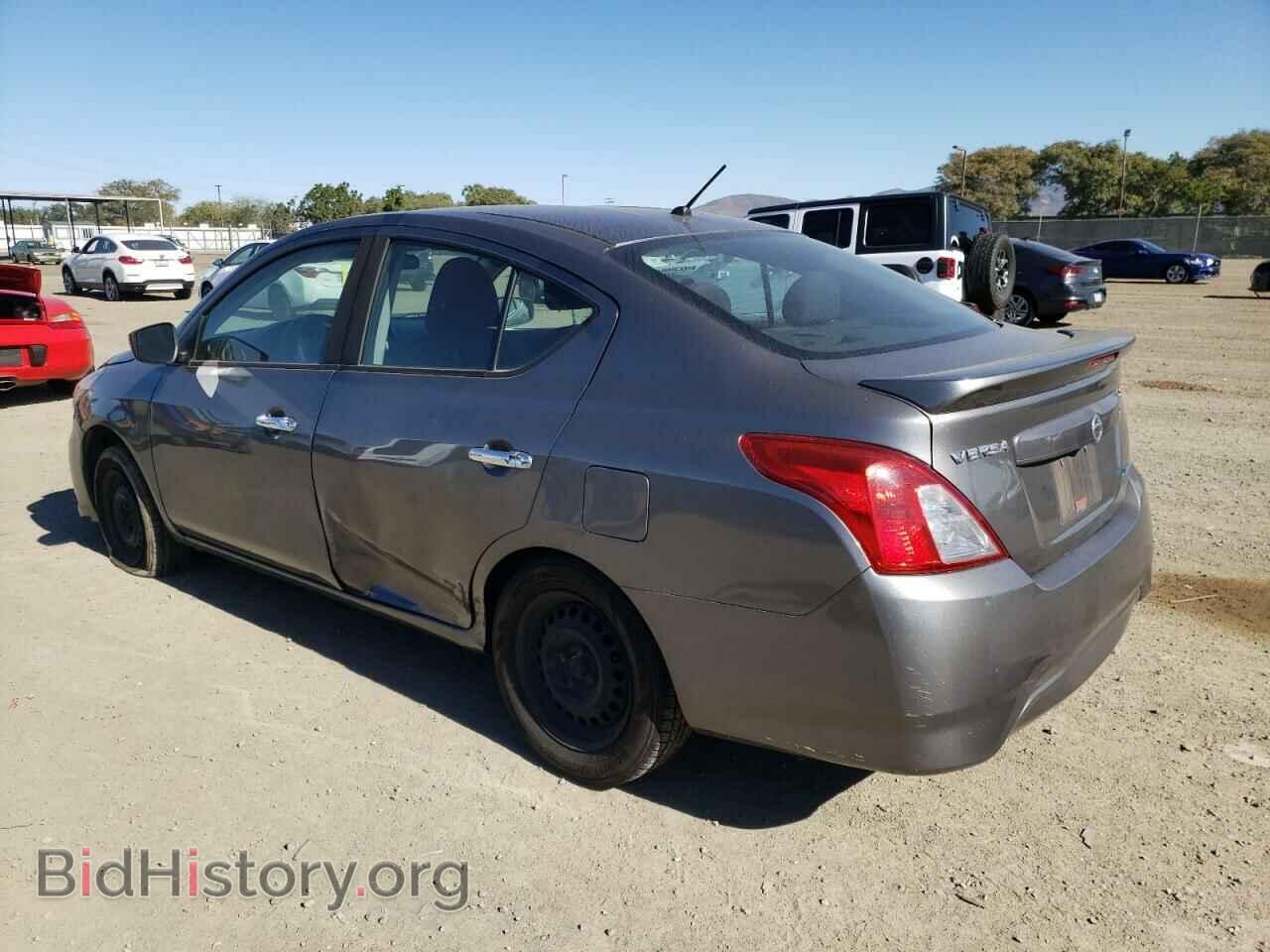 2017 NISSAN VERSA - VIN: 3N1CN7AP2HL888061 - Фото 2