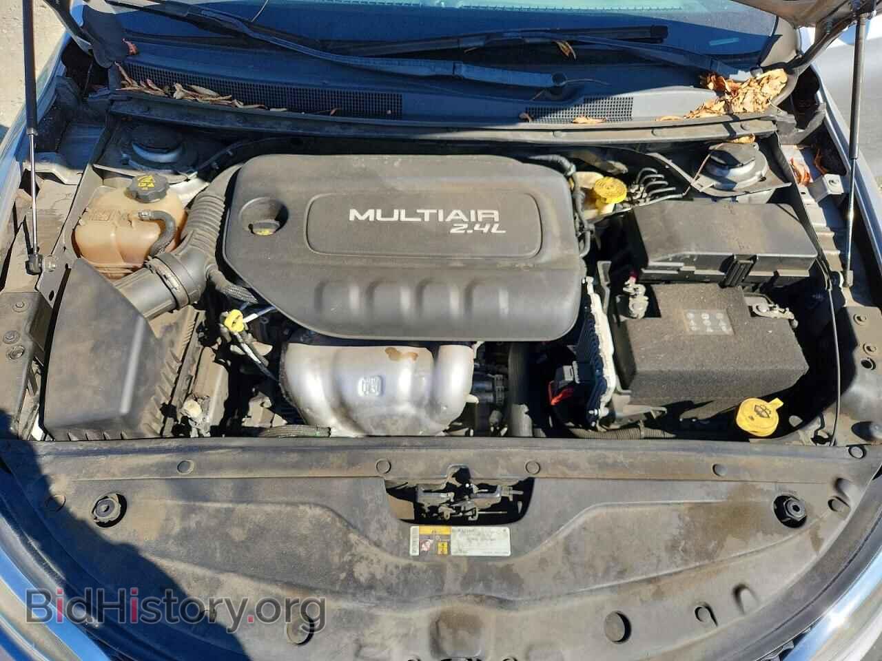 2015 CHRYSLER 200 - VIN: 1C3CCCAB6FN672005 - Photo 11
