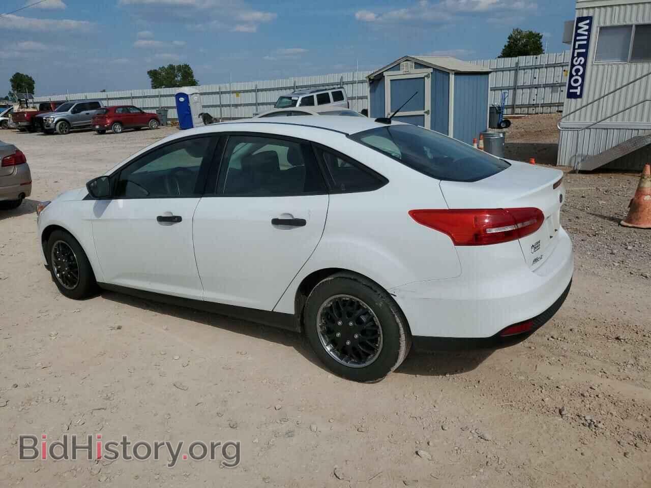 2018 FORD FOCUS - VIN: 1FADP3E24JL229571 - Фото 2