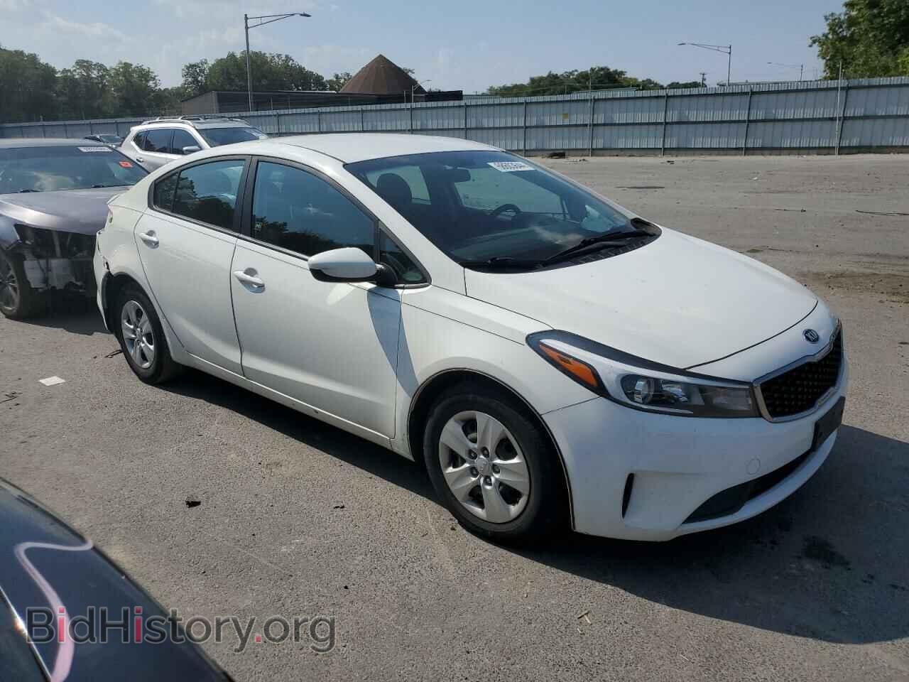2017 KIA FORTE - VIN: 3KPFK4A74HE129191 - Фото 4