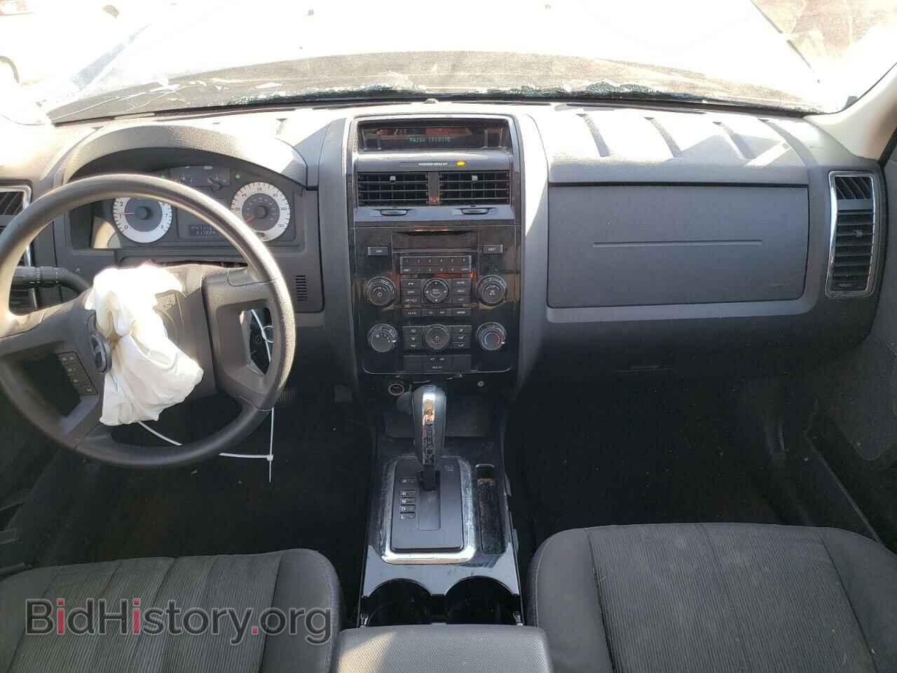 2011 MAZDA TRIBUTE - VIN: 4F2CY9C78BKM07459 - Фото 8
