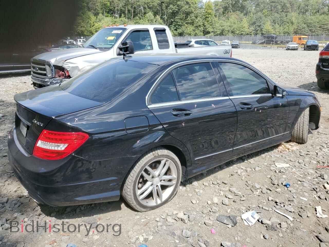 2013 MERCEDES-BENZ C-CLASS - VIN: WDDGF8AB0DR285348 - Фото 3