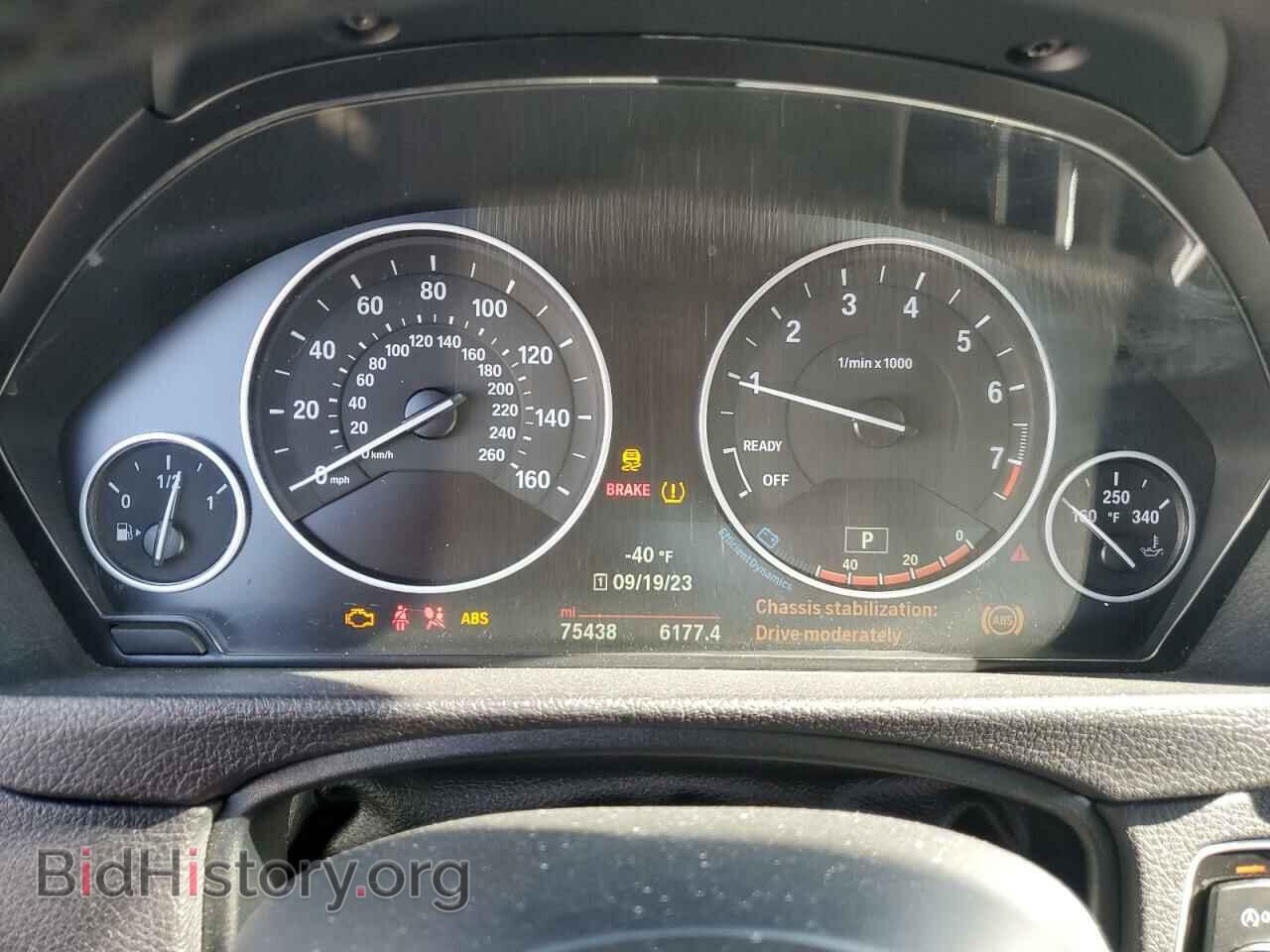 2016 BMW 3 SERIES - VIN: WBA8E5G54GNU21653 - Фото 9