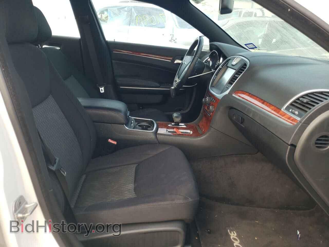 2012 CHRYSLER 300 - VIN: 2C3CCAAG3CH241299 - Фото 5
