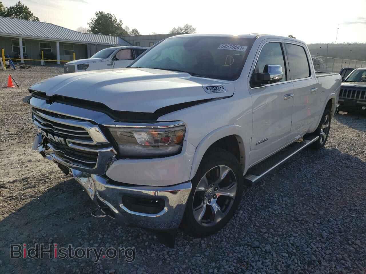 2020 RAM 1500 - VIN: 1C6SRFJT1LN369412 - Фото 2
