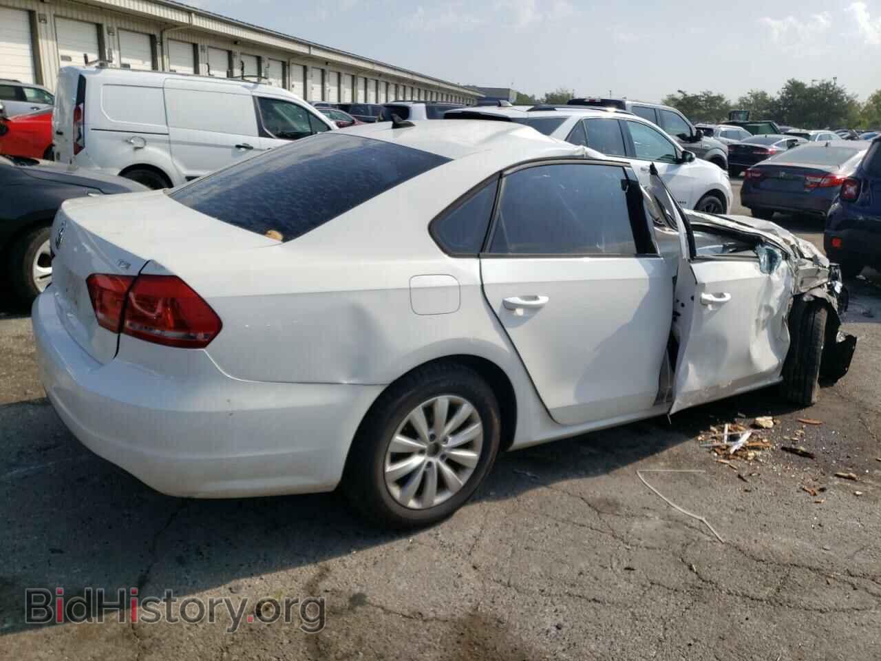 2015 VOLKSWAGEN PASSAT - VIN: 1VWAT7A30FC024302 - Фото 3