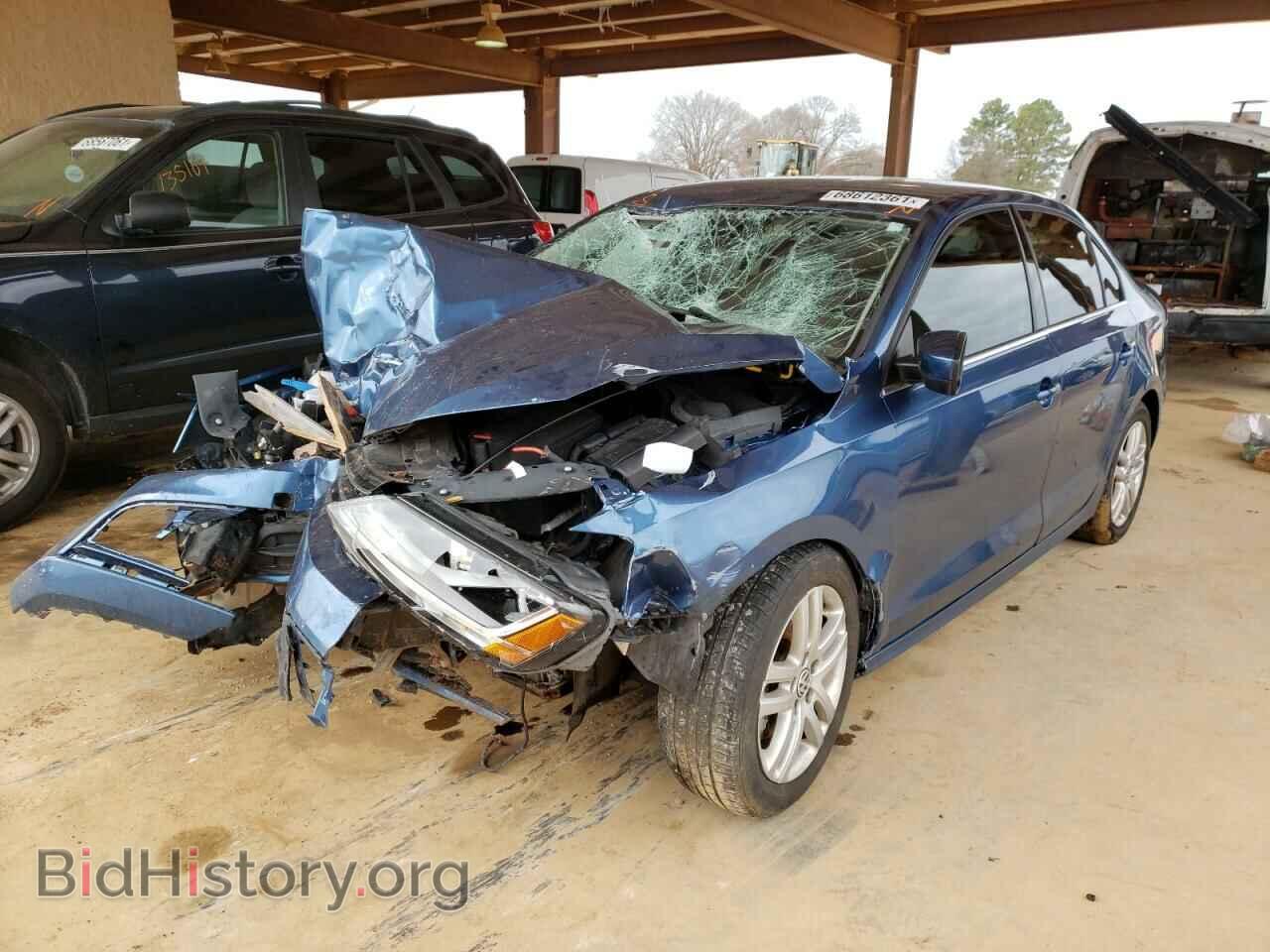 2017 VOLKSWAGEN JETTA - VIN: 3VW2B7AJ8HM267329 - Фото 2