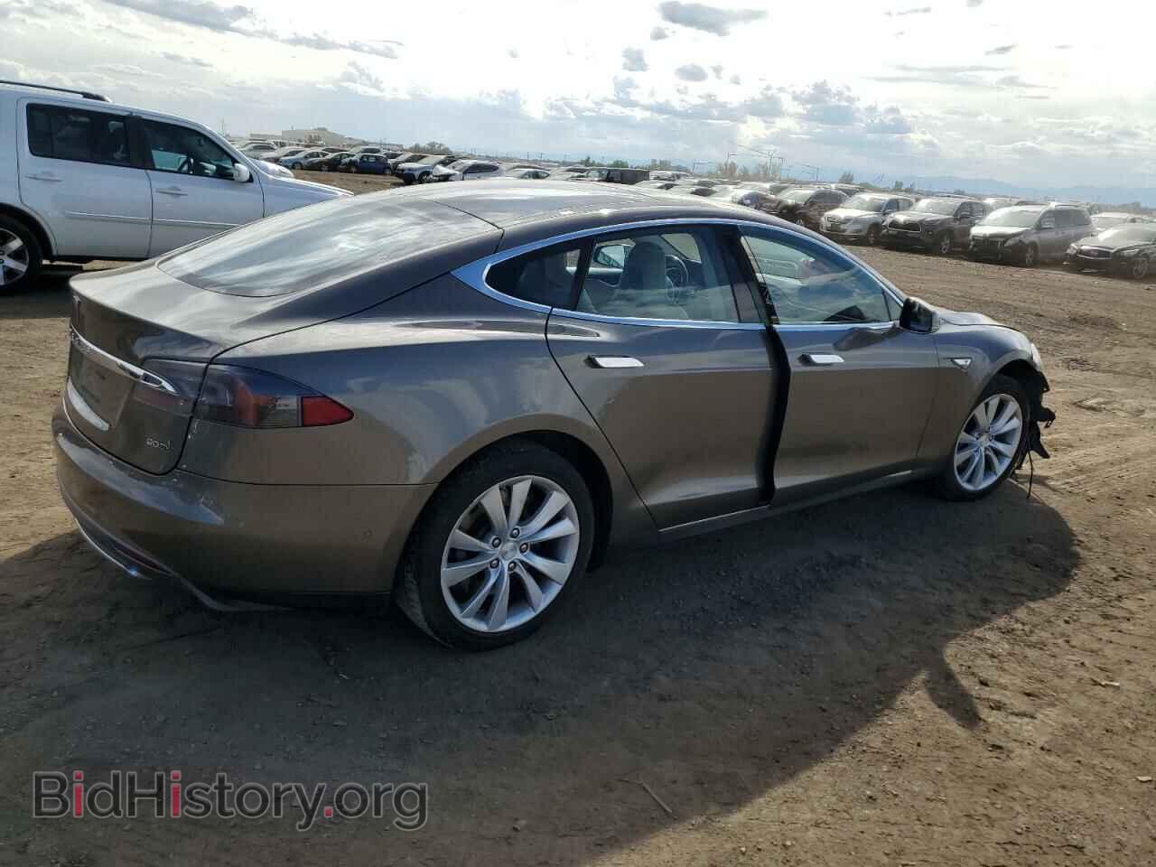 2016 TESLA MODEL S - VIN: 5YJSA1E2XGF129462 - Фото 3