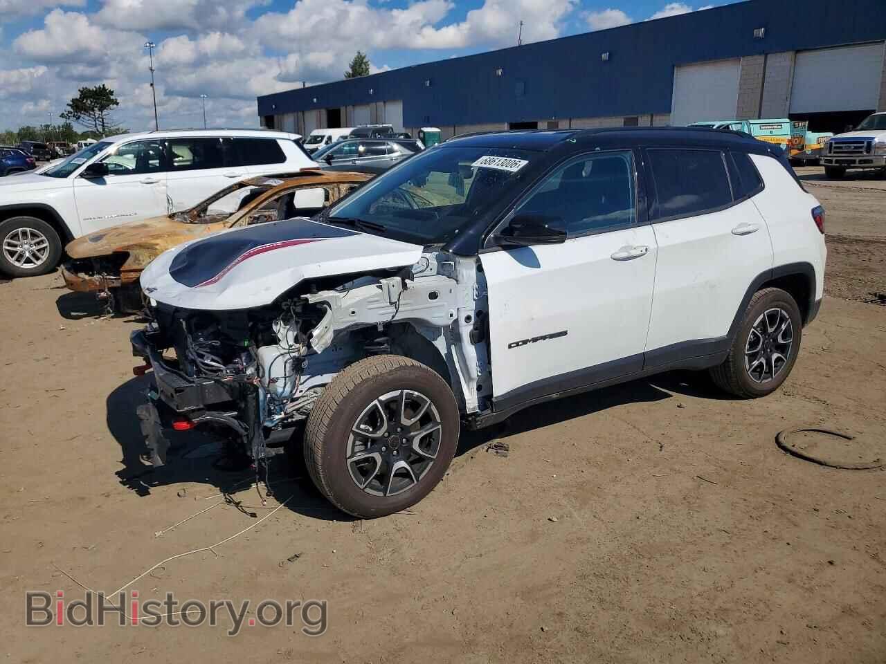 Фотография 3C4NJDDN2ST523641 - JEEP COMPASS 2025