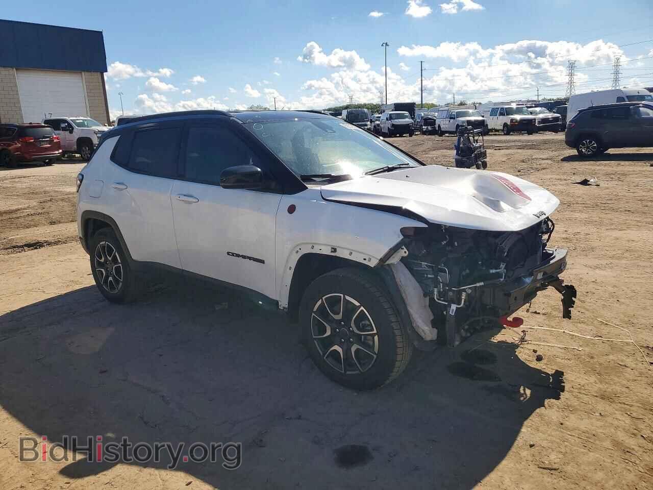 2025 JEEP COMPASS - VIN: 3C4NJDDN2ST523641 - Фото 4