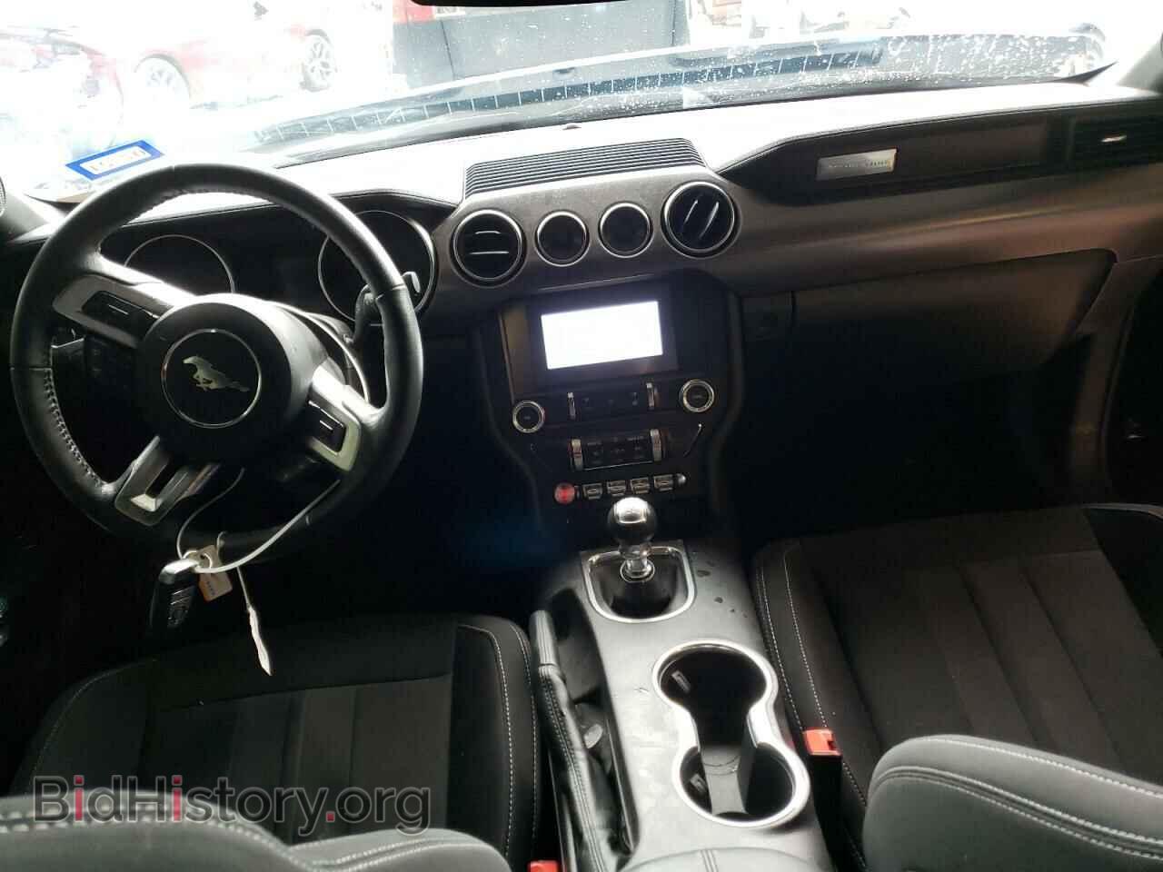 2019 FORD MUSTANG - VIN: 1FA6P8TH7K5168364 - Фото 8