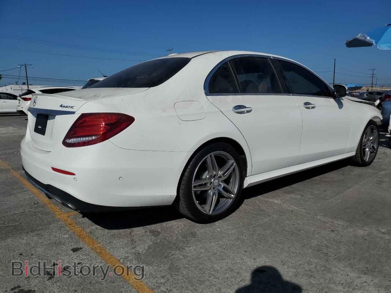 2017 MERCEDES-BENZ E-CLASS - VIN: WDDZF4KB2HA063088 - Фото 3
