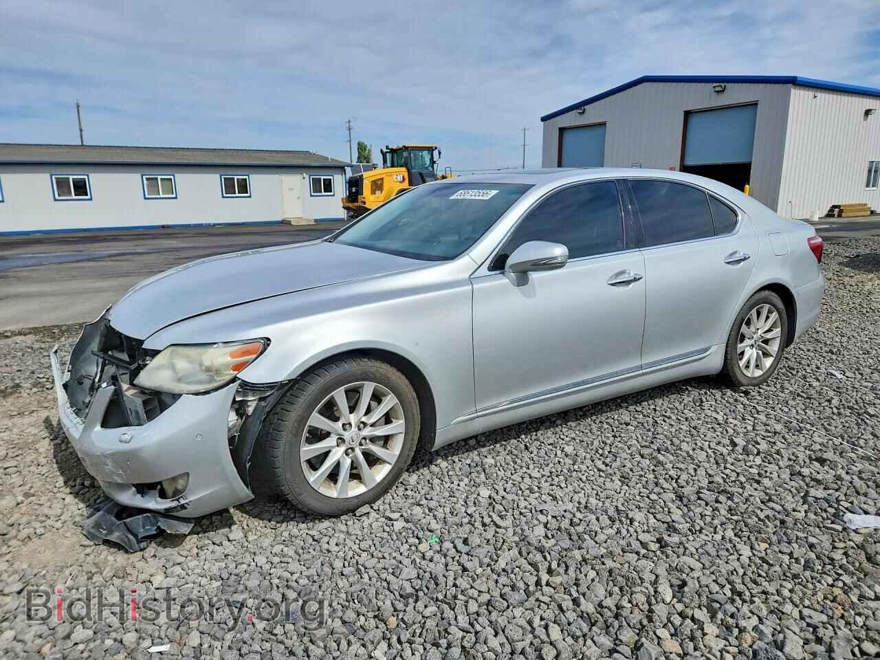 Фотография JTHCL5EF4A5005350 - LEXUS LS460 2010