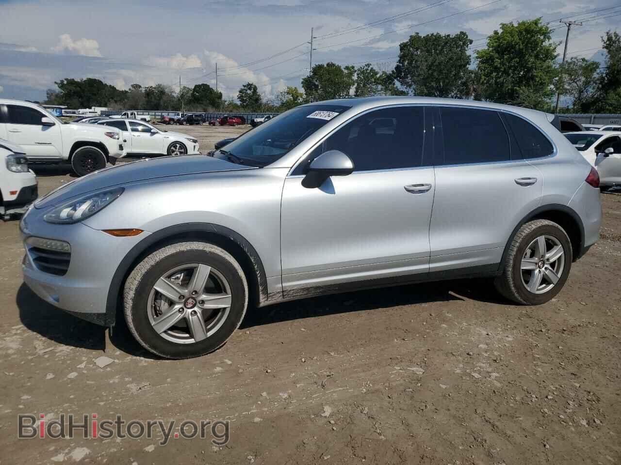 Photo WP1AB2A23BLA42284 - PORSCHE CAYENNE 2011